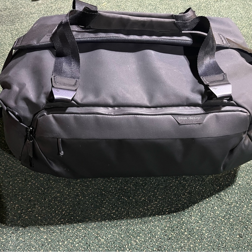 Peak Design Travel Duffel 30L - Picture 3 of 4